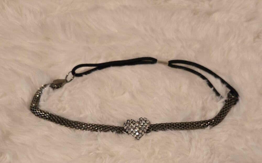 Vintage Y2K Silver Rhinestone Heart Elastic Headband